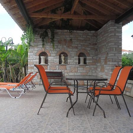 Villa Maria Храни Экстерьер фото