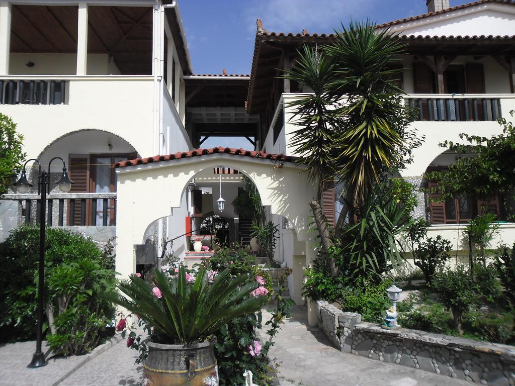 Villa Maria Храни Экстерьер фото